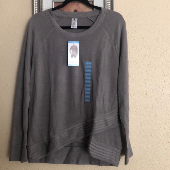 Active Life Top - Picture 3 of 8